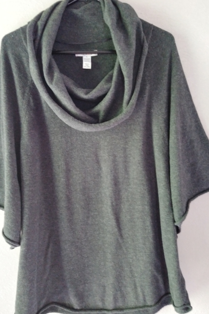 Super soft and comfy cowl neck 3/4 sleeve